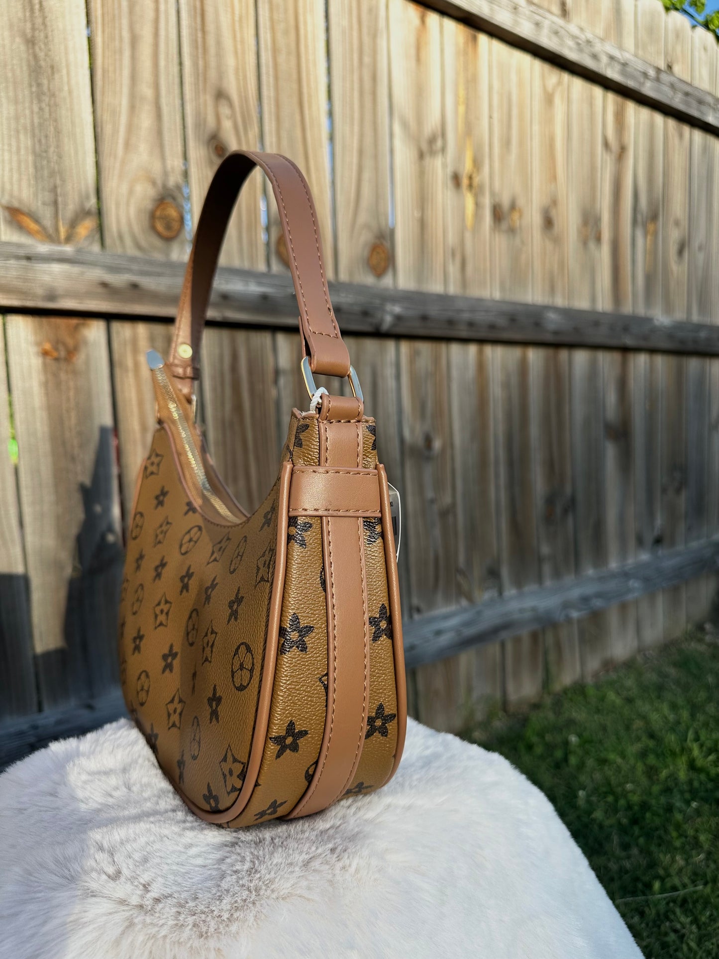 Her Fashion Bag